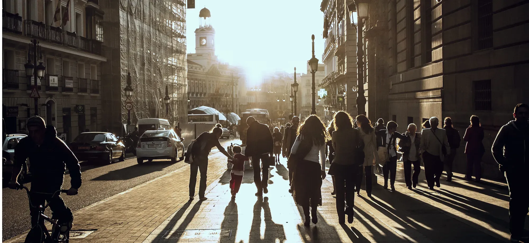 EX-TRA - Experimenting with city streets to transform urban mobility